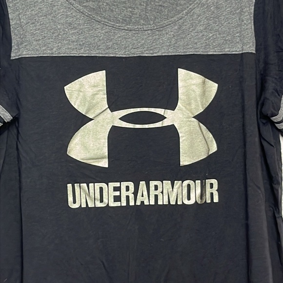 Under Armour Sportstyle Baseball Tee - Picture 7 of 12